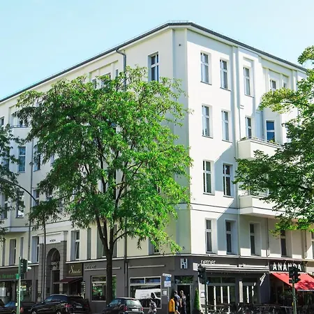 Pension Peters - Das Andere Hotel-3
